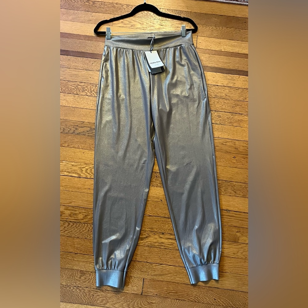 Chiara Boni La Petite Robe Leisure Gold Lame Jogger Pants